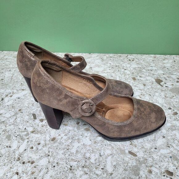 NEW Sofft Irredescent Mary Jane - Size 9 - Picture 3 of 5